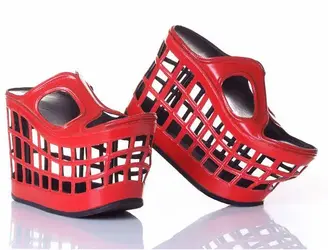 $shoe18.webp