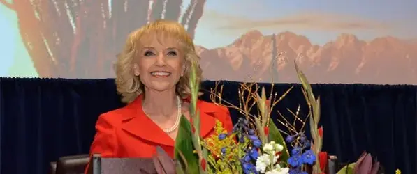 $Jan Brewer.webp