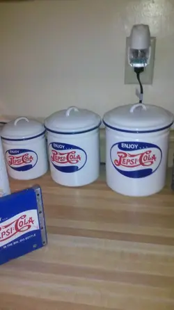 $1canister.webp