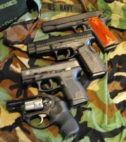 $Gunfamily.webp