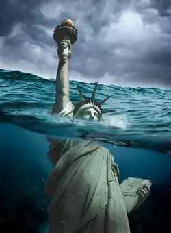 statue-of-liberty-underwater-concept-for-global-warming-and-rising-water-levels.webp