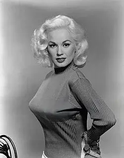 250px-Mamie_Van_Doren,_black_&_white_photo,_1950s.webp