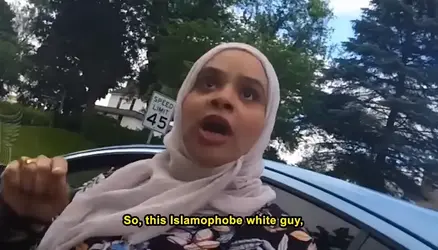 entitled-Illinois-Muslim-woman-screenshot-700x400.webp