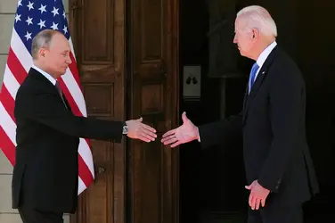 210616-biden-putin-ap-773.webp
