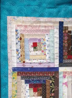 $Turquoise Star Log Cabin Butterflies Top3.webp