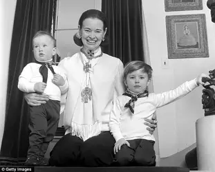 Anderson Cooper's mama.webp