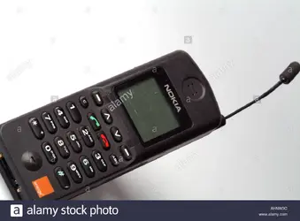 old-nokia-cell-phone-on-the-orange-network-AHNW3C.webp