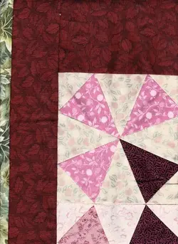$Kaliedoscope Medallion Rosewood Quilt Top5.webp