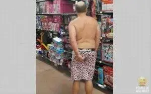 $people-of-wal-mart-man-scratching-his-butt-300x187.webp