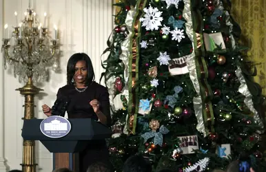 2014-white-house-christmas-459891480-1511994500.webp
