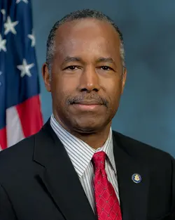 1200px-Ben_Carson_official_portrait.webp