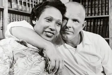 mildred_jeter_and_richard_loving_1967_wikpediajpg.webp