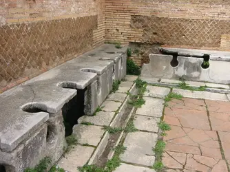 Ostia-Toilets.webp