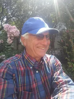 20180819_1351 Mark garden.webp