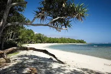 $eratap_beach.webp