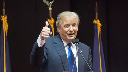 Trump thumbs up.webp