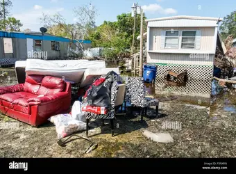 floridabonita-springsafter-hurricane-irma-storm-rain-damage-destruction-aftermathfloodingmobi...webp