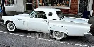 $ford thunderbird.webp