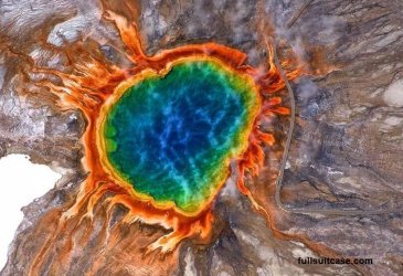 ````Grand Prismatic Sping, Yellowstone National Park.jpg