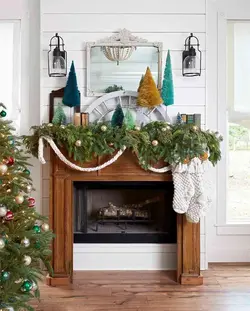 garland-mantel-knit-accessories-9025869b-859e6a58223d4a8491d416f1d46e7364.webp