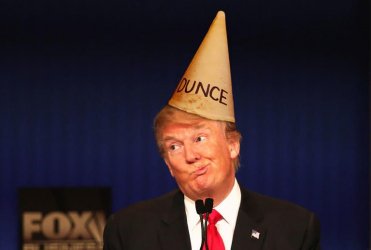 Trump Dunce Cap 2023.jpg