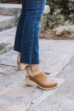clog-shoese-for-fall.jpg
