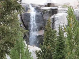 FALLS01.webp FALLS01.webp