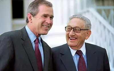 $kissinger061127_3_560.webp