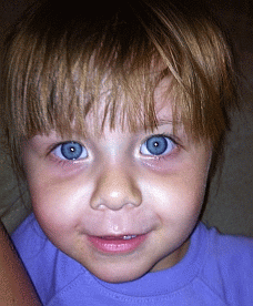 $keiraeyes.gif