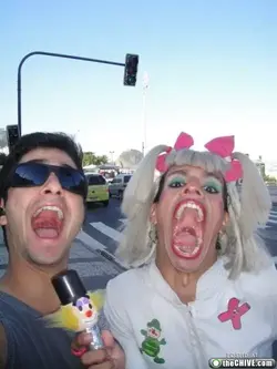 $crazy-chicks-16.webp