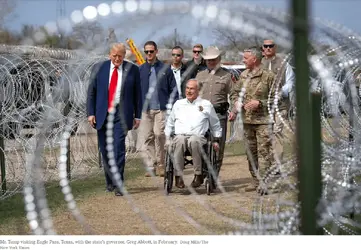 texas greg abbott trump.webp