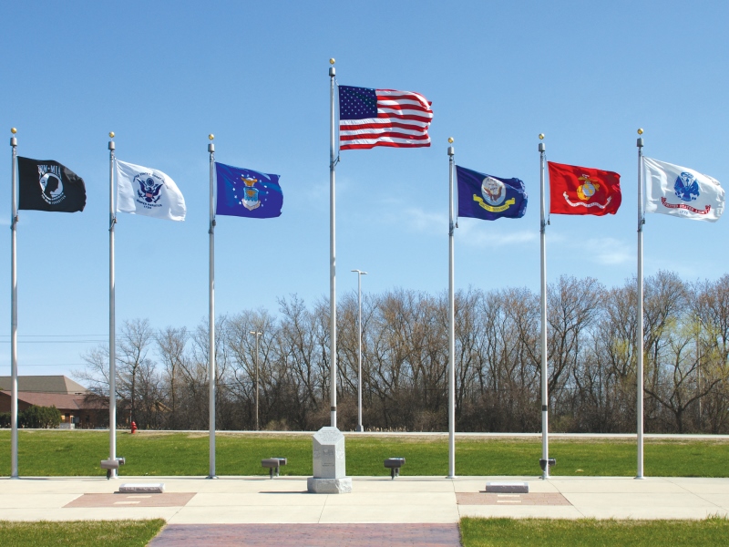 flagpole-example-city-veterans-memorial.jpg