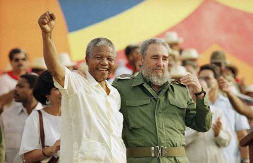 Mandela+Fidel.jpg