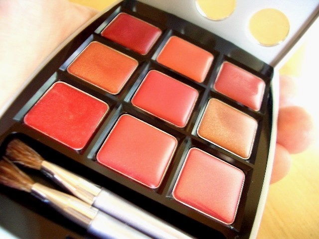 Rouge_powder.jpg