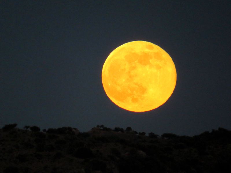 Supermoon.jpg