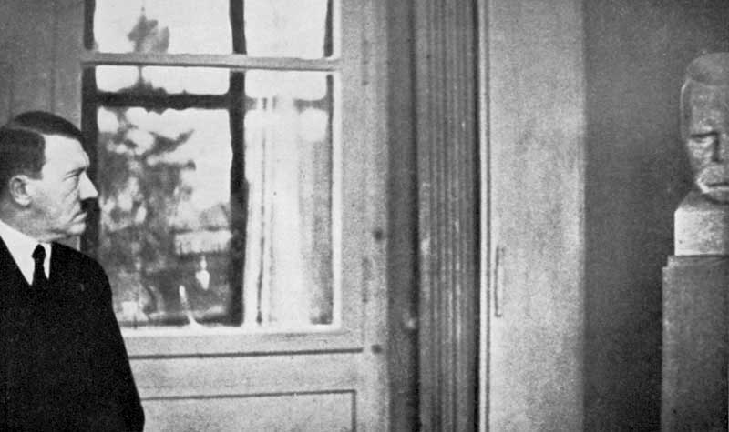 hitler-and-nietzsche.jpg