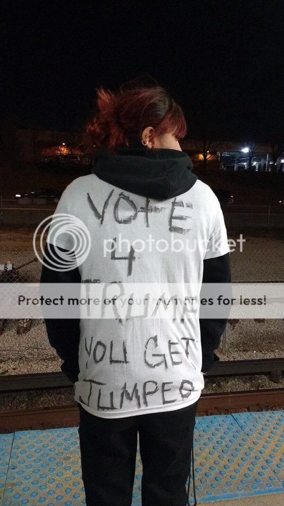 Vote4TrumpGetJumped_zpsty0mafss.jpg