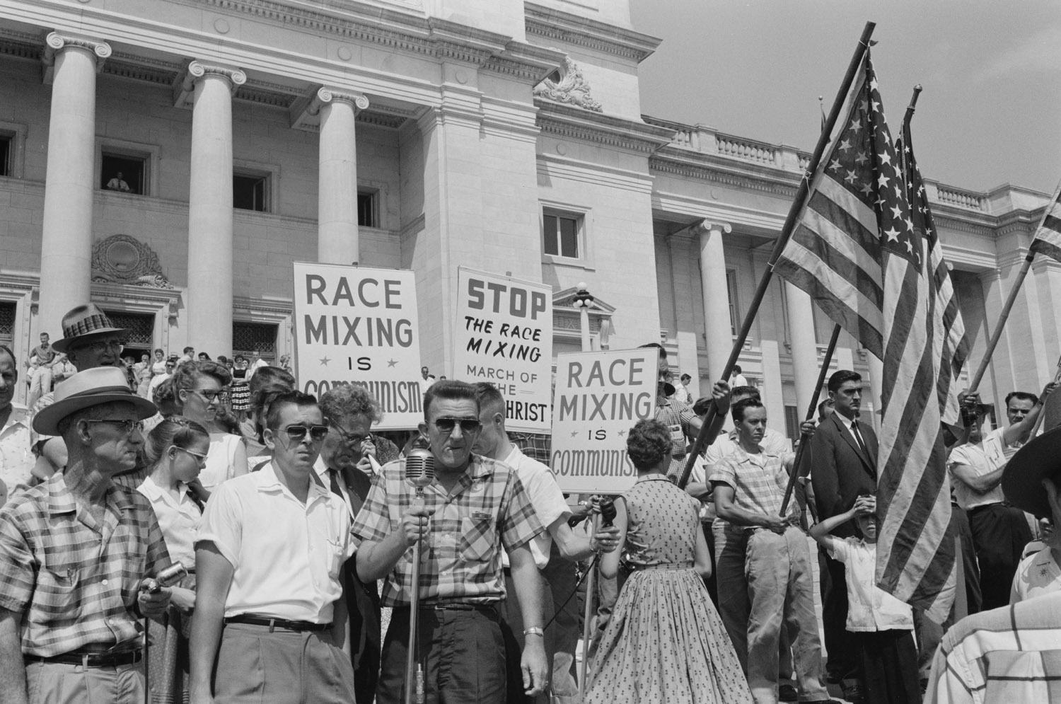 little_rock_integration_protest-19581.jpg