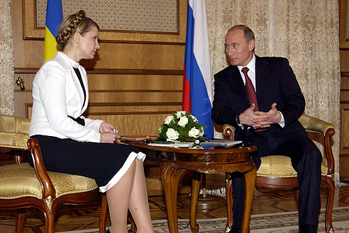Vladimir_Putin_and_Yulia_Tymoshenko-1.jpg