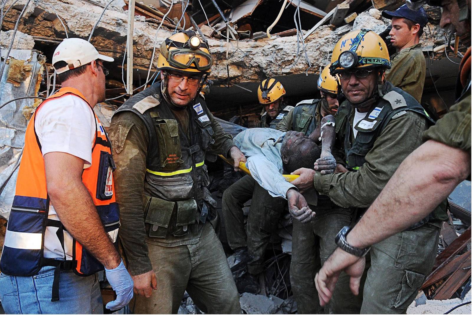 IDF+saves+casualty+Earthquake+Ha%C3%AFti.jpg