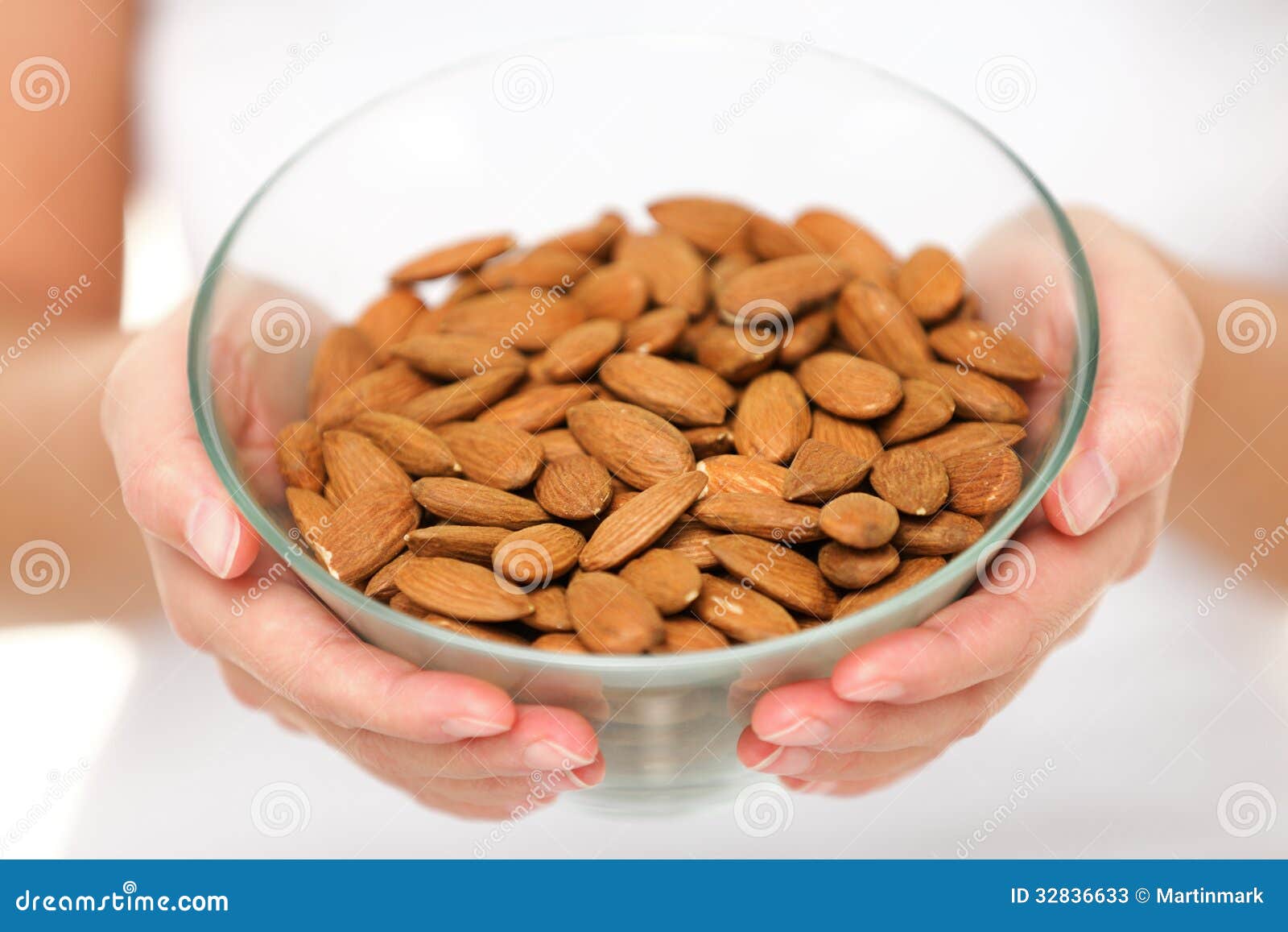 almonds-woman-showing-raw-almond-bowl-close-up-nuts-healthy-food-concept-studio-hands-lifting-unprocessed-32836633.jpg