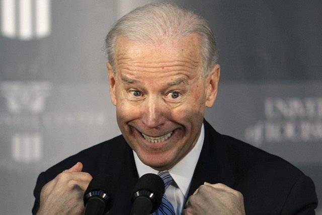 Biden-smiling-nervously1.jpg