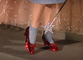 the_wizard_of_oz_slippers-11600.jpg