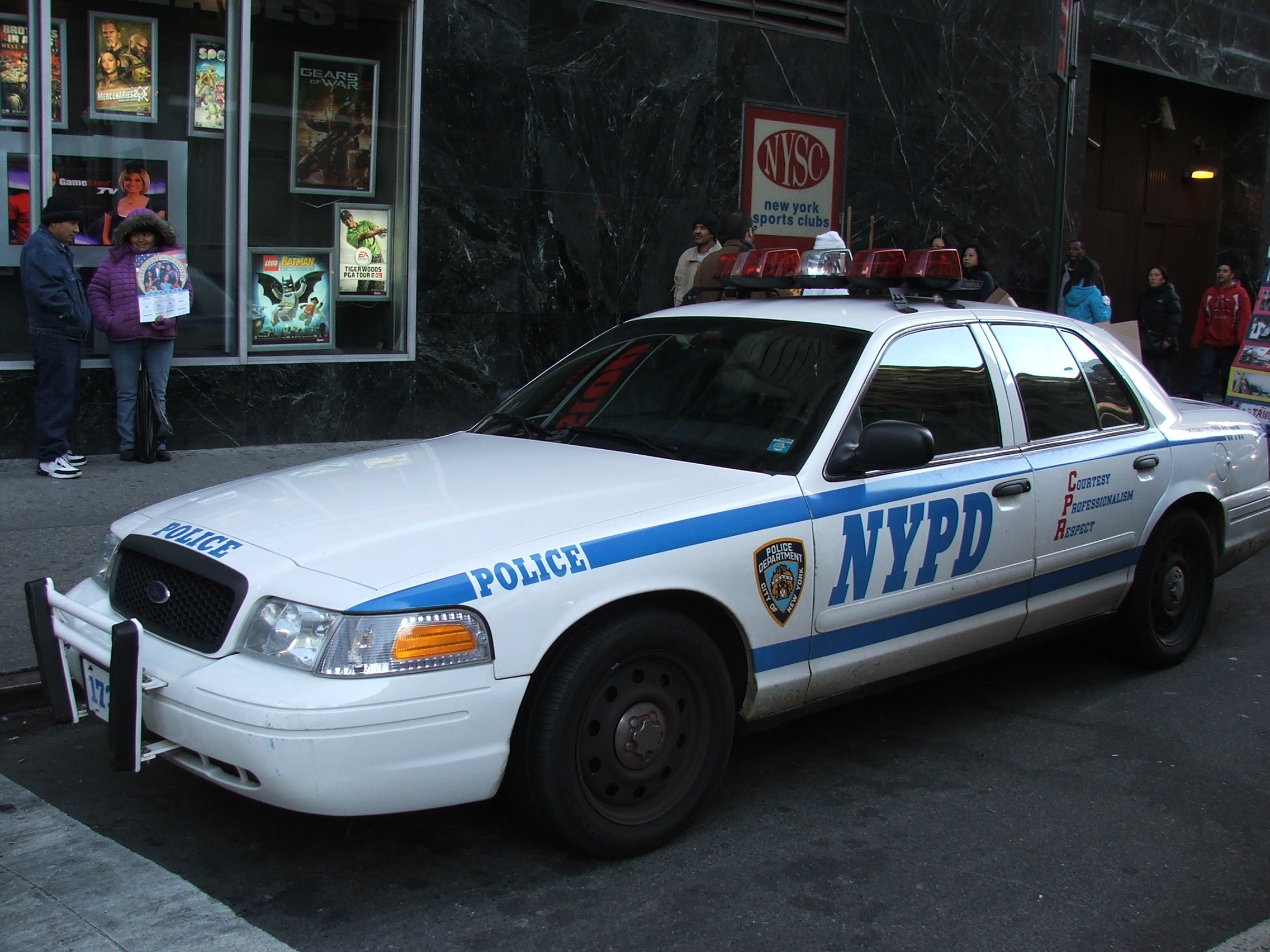 NYPD_Police_car_3278.JPG
