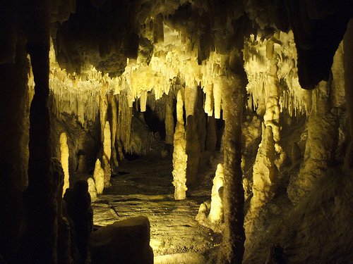 castellana-caves-puglia.jpg