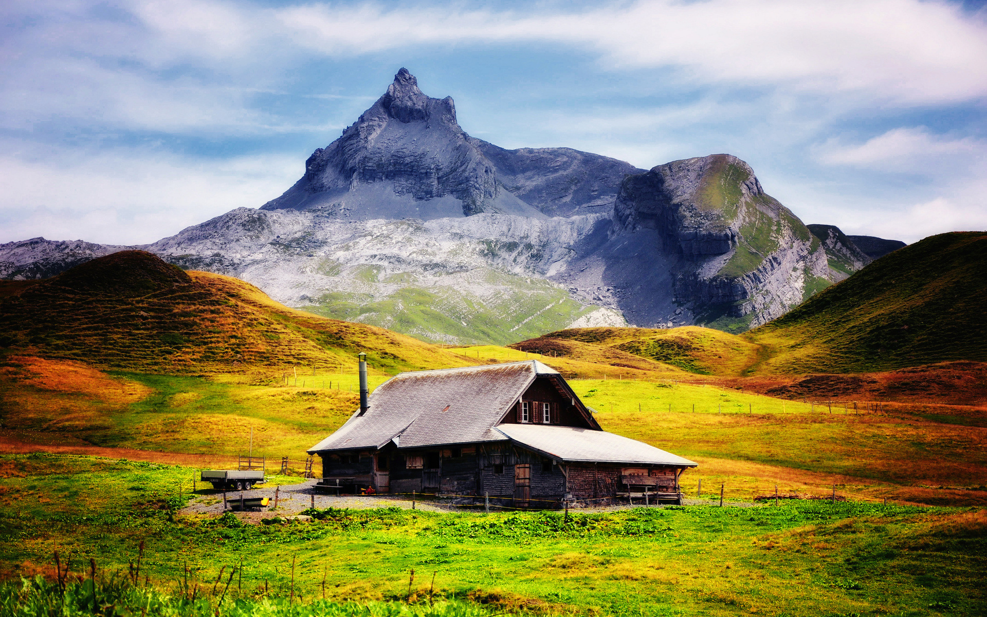 awesome-beautiful-house-wallpaper_015600635_146.jpg