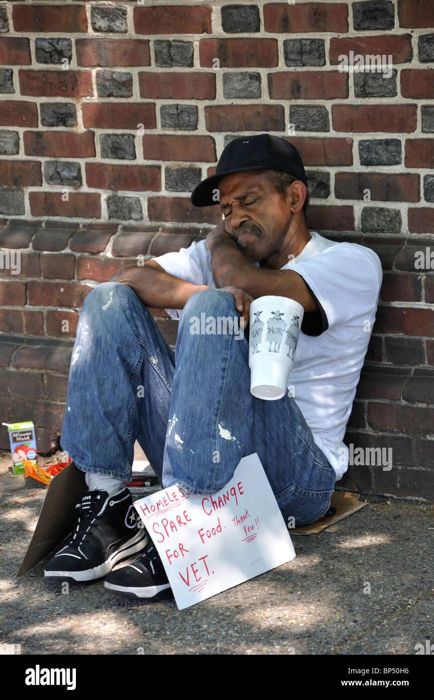 black-homeless-beggar-philadelphia-pennsylvania-usa-BP50H6.jpg
