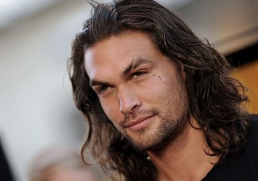jason-momoa-530x373.jpg