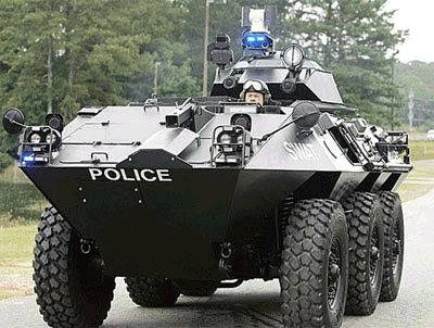 police_tank_2.jpg