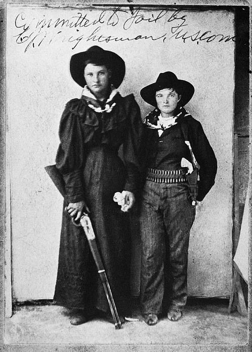 female-outlaws-granger.jpg